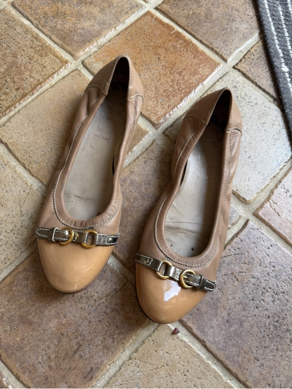 AGL Italian Leather Women's Nude Tan Ballet Flats with Gold Accent Size 39.5